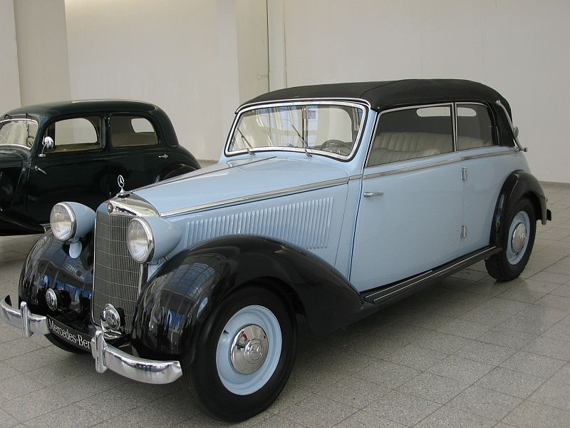 Mercedes-Benz 230 Cabriolet B