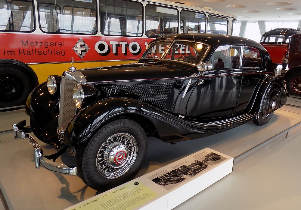 Mercedes-Benz 320 Stromlinien Limousine 3.4