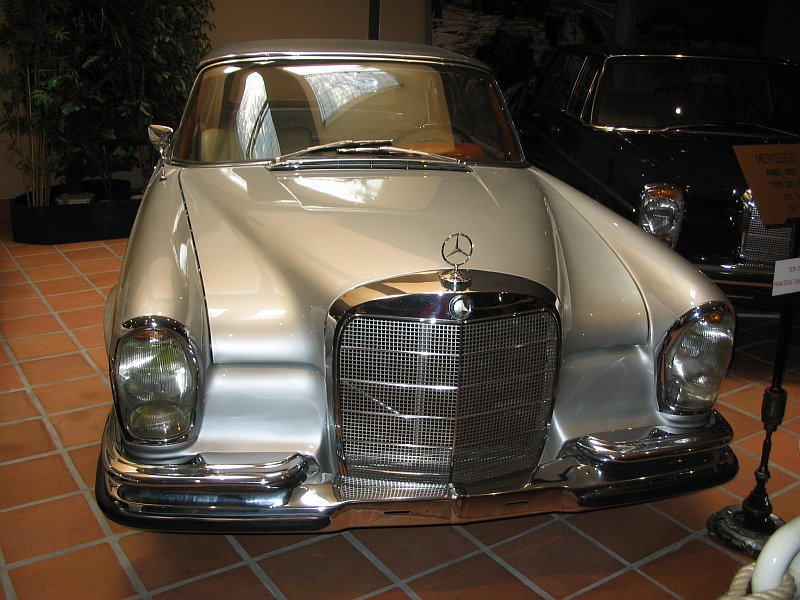 Mercedes-Benz 220 SE Cabriolet 13 CV