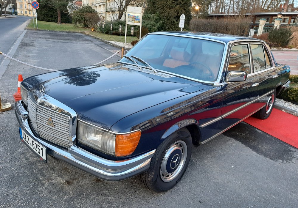 Mercedes-Benz 280 SE