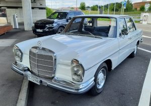 Mercedes-Benz 280 SE Automatic