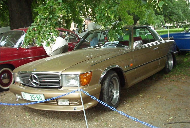 Mercedes-Benz 350 SLC