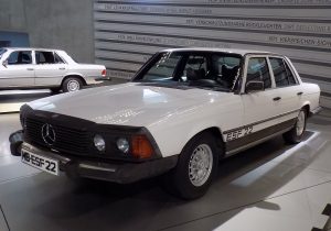 Mercedes-Benz ESF 22