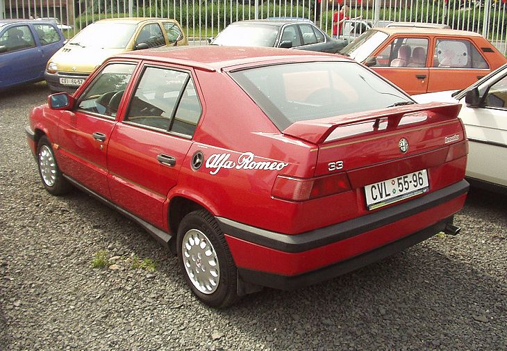  Alfa Romeo 33 16V Imola