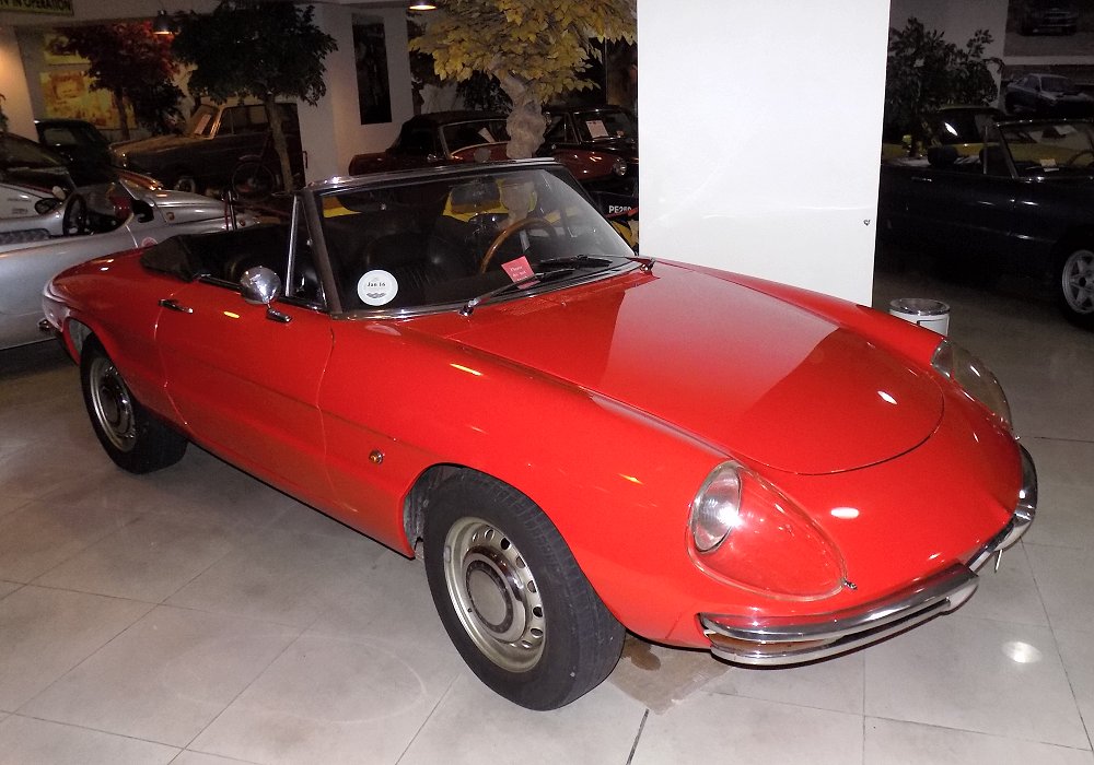  Alfa Romeo Spider 1300 Junior