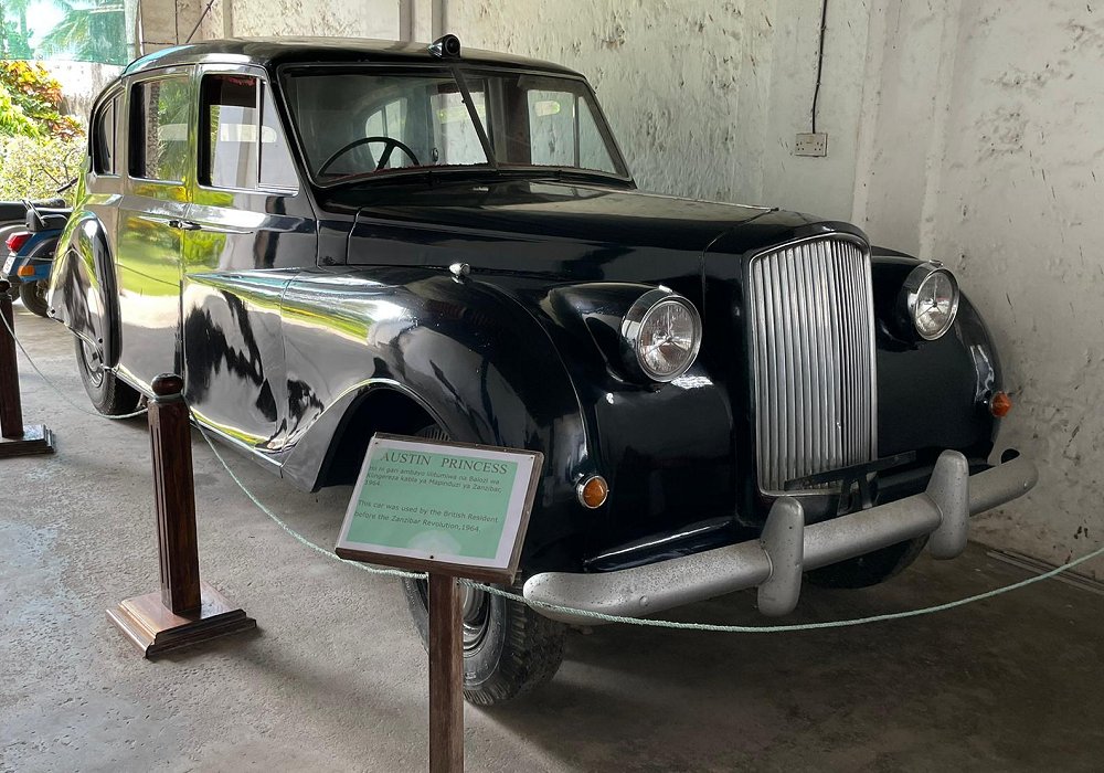  Austin Vanden Plas Princess Mk IV Limousine