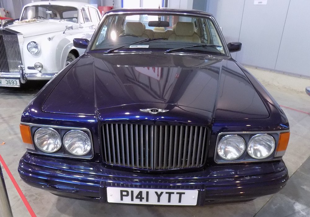  Bentley Brooklands