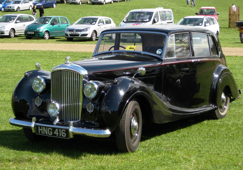  Bentley Mk VI Freestone & Webb Saloon