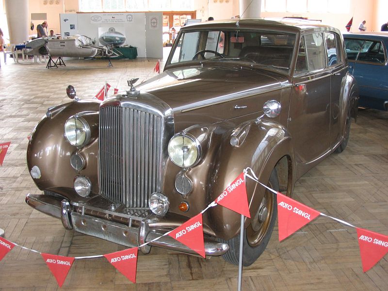  Bentley Mk VI James Yong Saloon