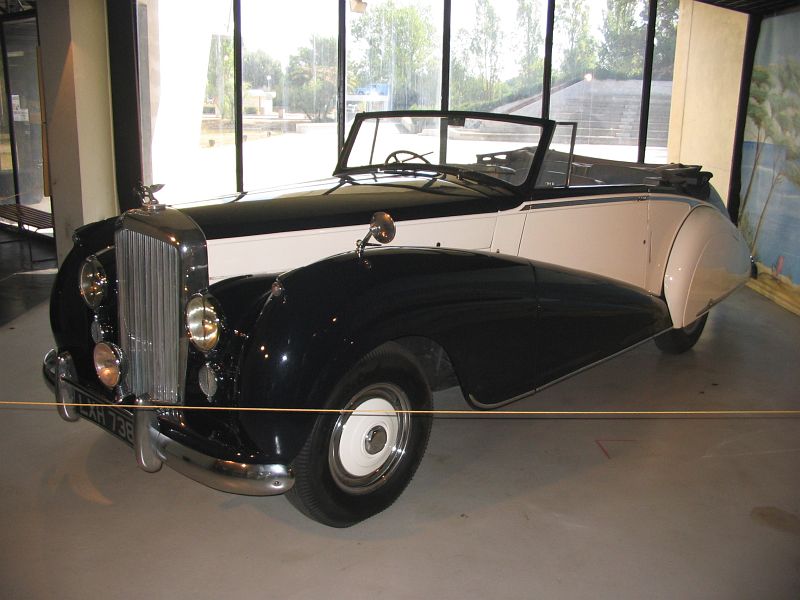  Bentley Mk VI Park Ward Drop Head Coupe