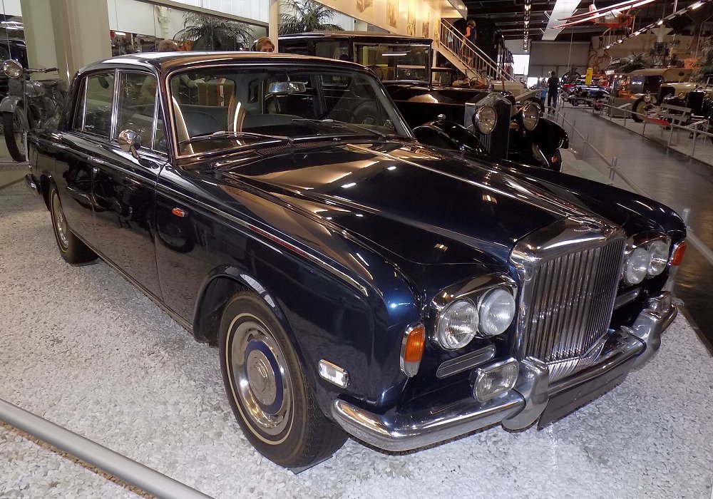  Bentley T