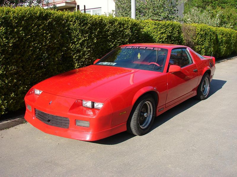  Chevrolet Camaro 2.8 RS