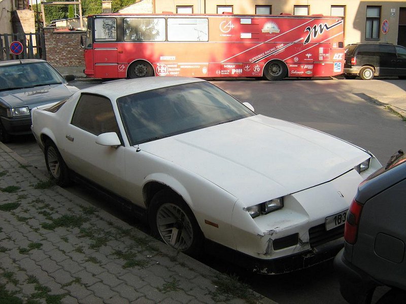  Chevrolet Camaro 2.8 Sport