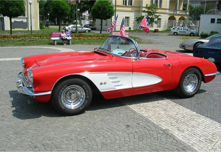  Chevrolet Corvette