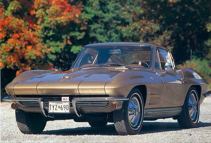  Chevrolet Corvette
