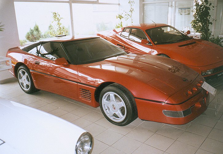  Chevrolet Corvette 205 HP