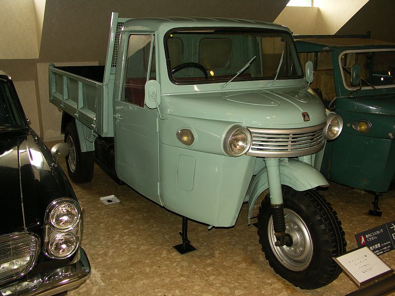 Daihatsu CO