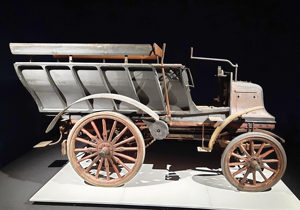  Daimler 6 HP Six-Seat Brake