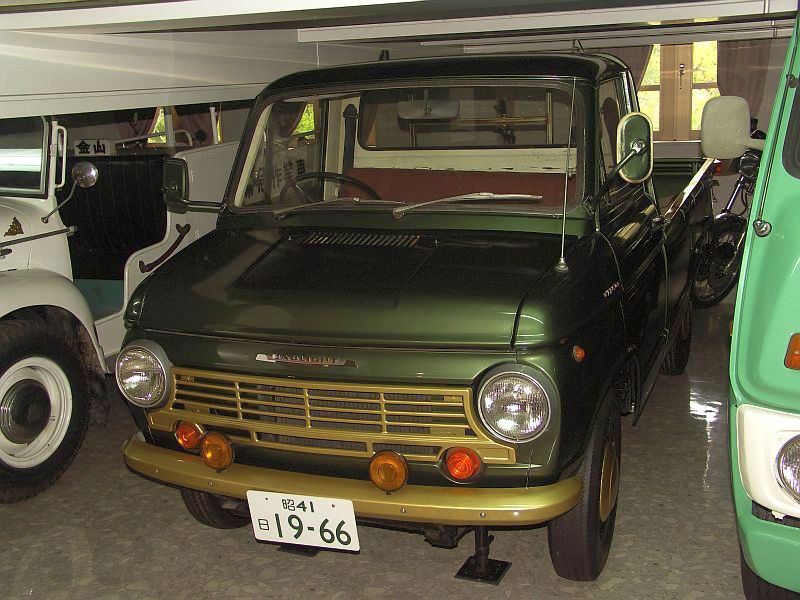  Datsun Cablight A221