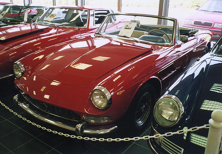  Ferrari 275 GTS