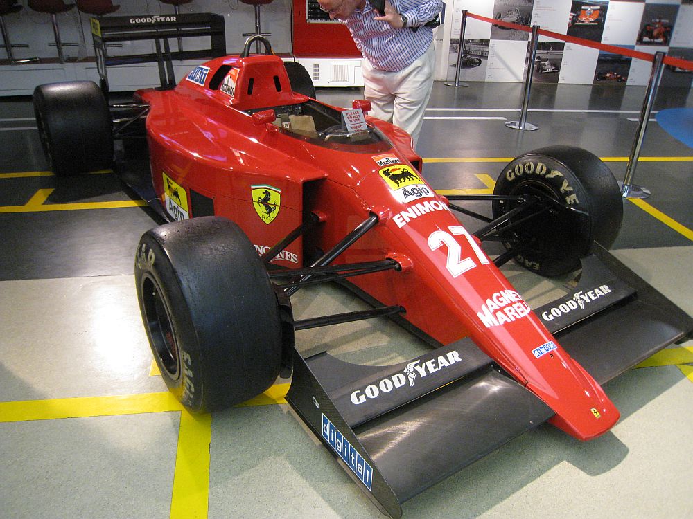  Ferrari F1-89