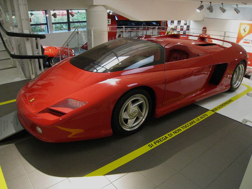  Ferrari Mythos