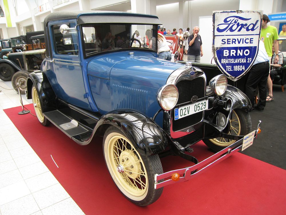  Ford Model A Sport Coupé