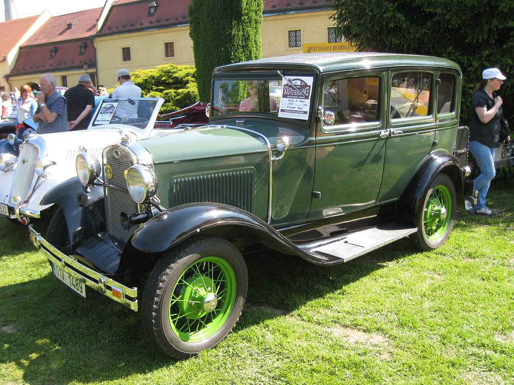  Ford Model A Town