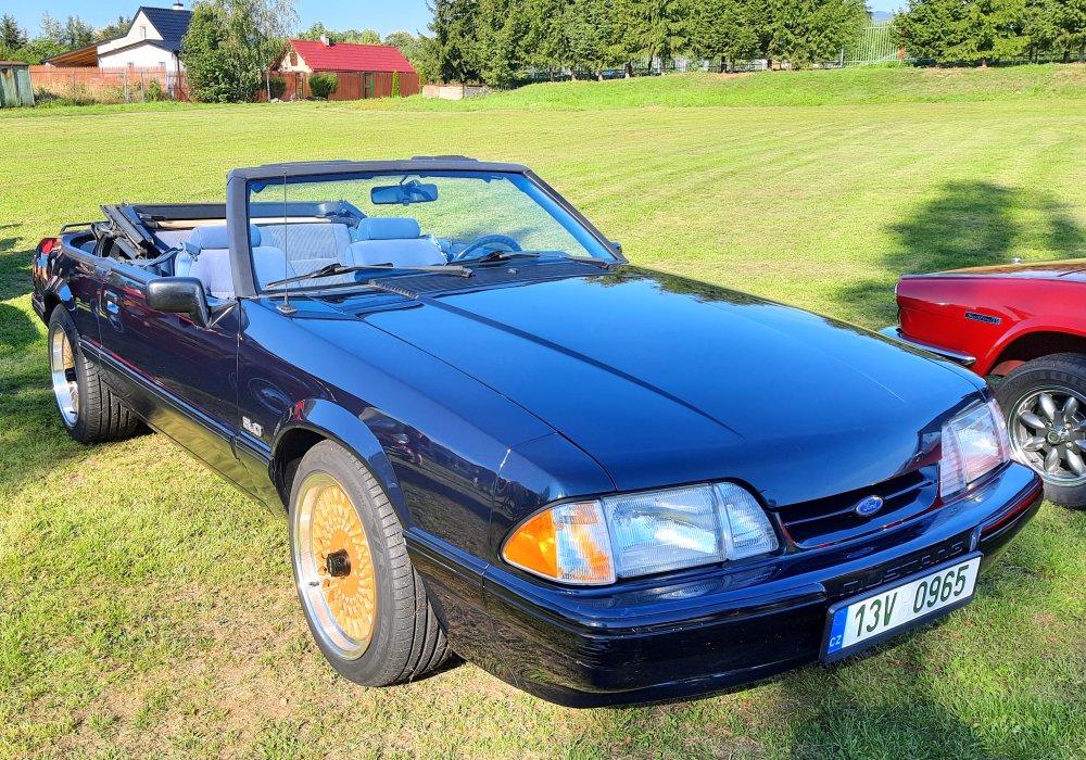  Ford Mustang LX Convertible 5.0