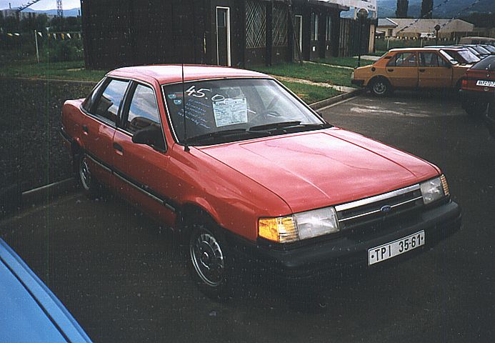  Ford Tempo GL