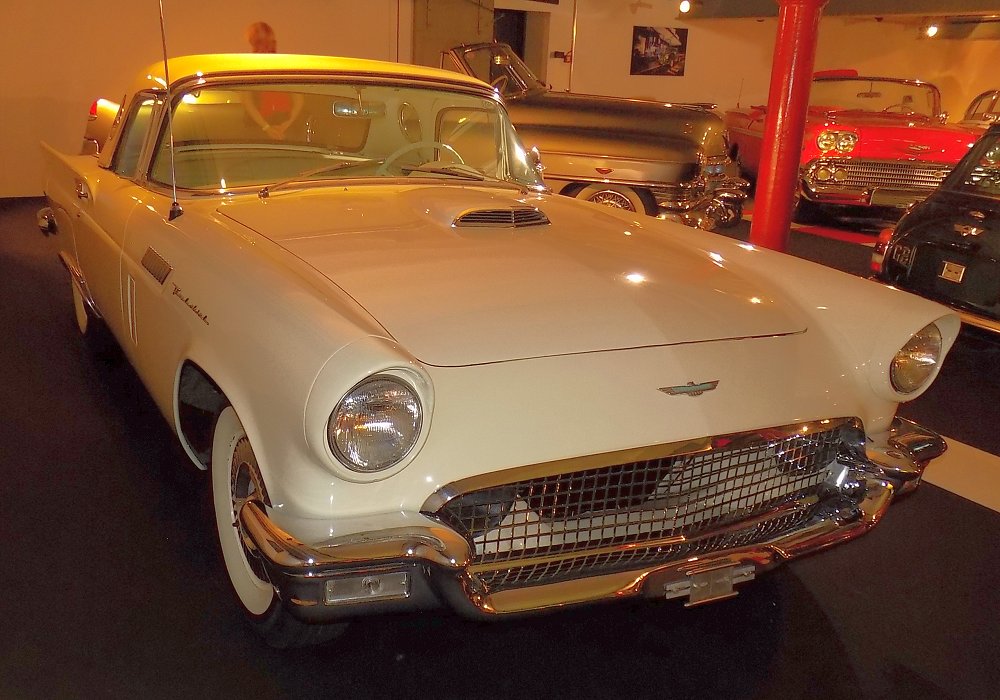  Ford Thunderbird Hardtop 312 Fordomatic
