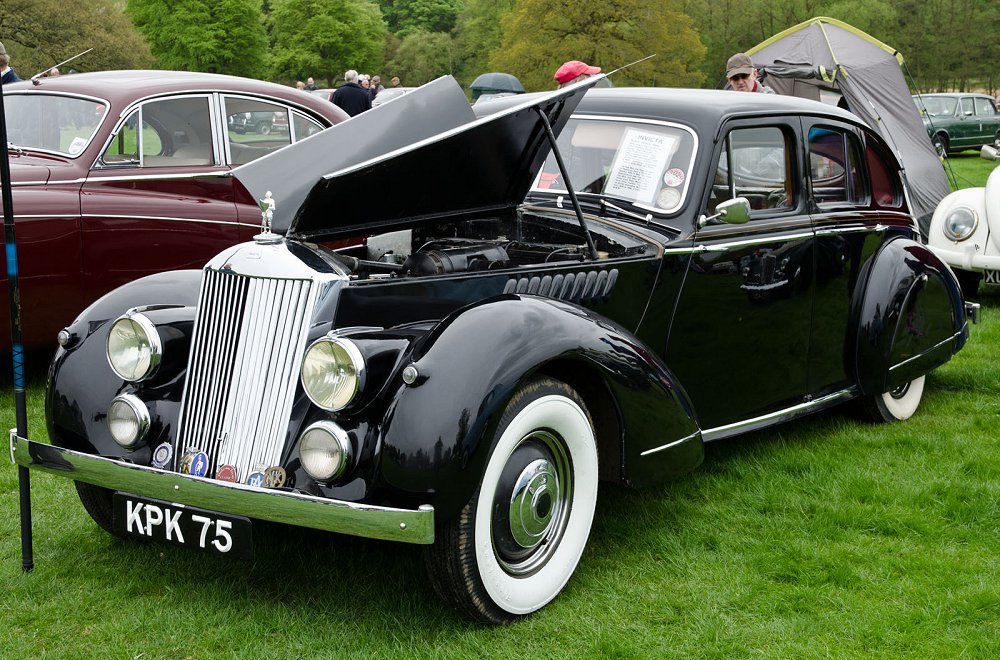 Invicta Black Prince Saloon