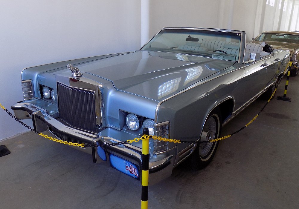  Lincoln Continental 4-Door Convertible