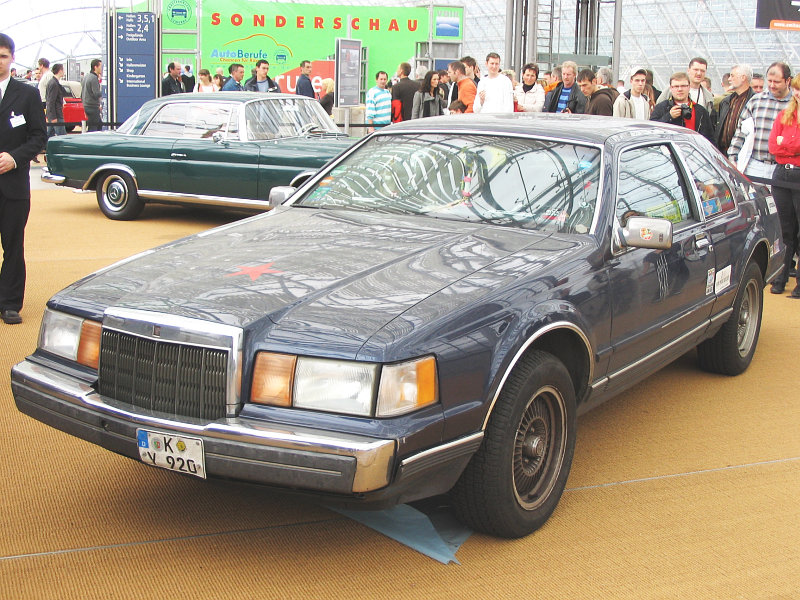 Lincoln Mark VII