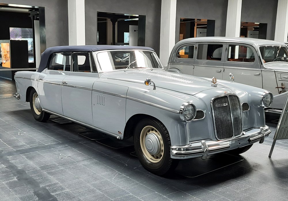 Maybach SW 42 Ponton-Cabriolet Spohn