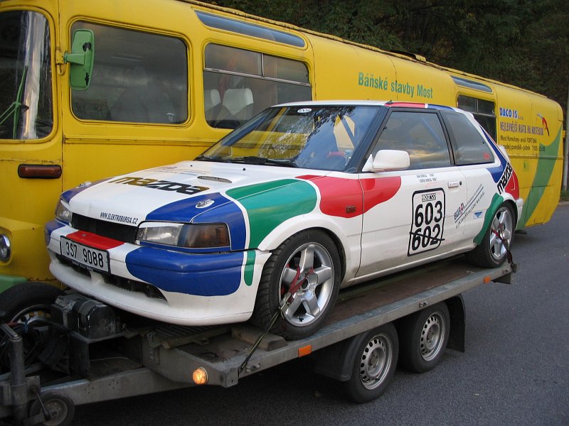  Mazda 323 GTX