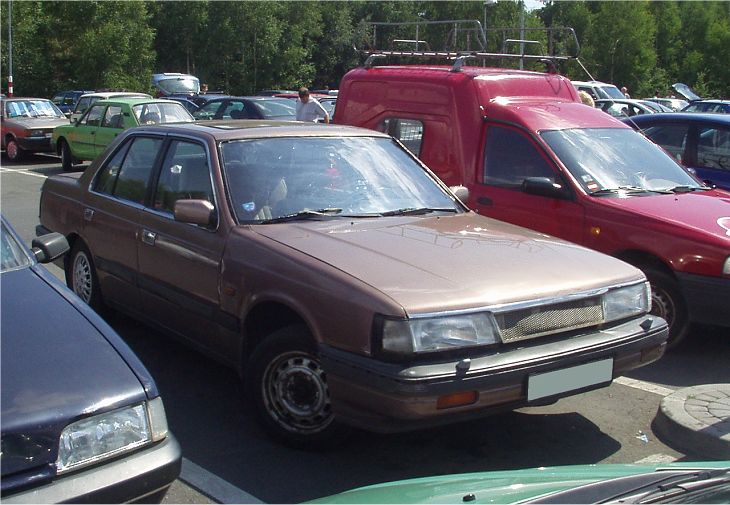  Mazda 929 2.2