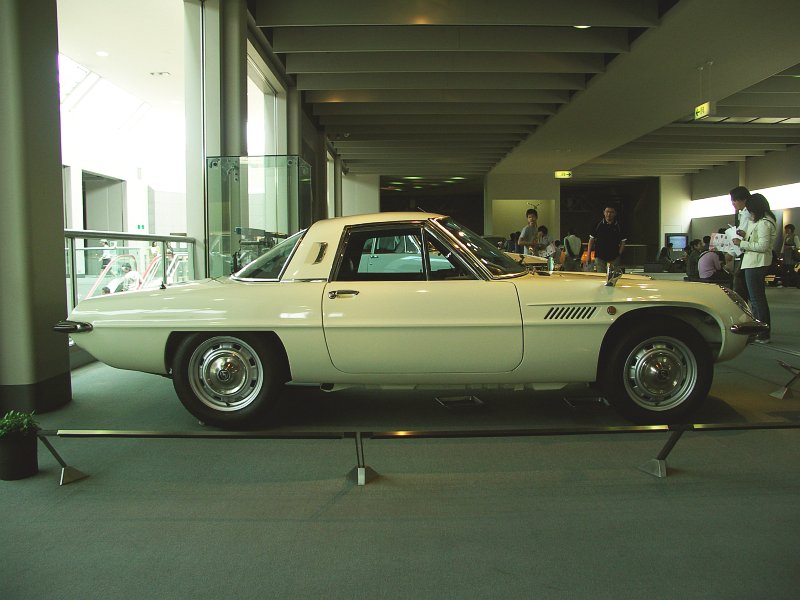  Mazda Cosmo Sport L10B