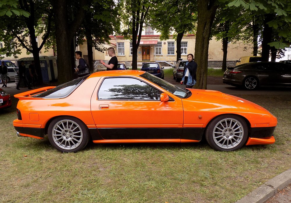  Mazda RX-7 Tuning