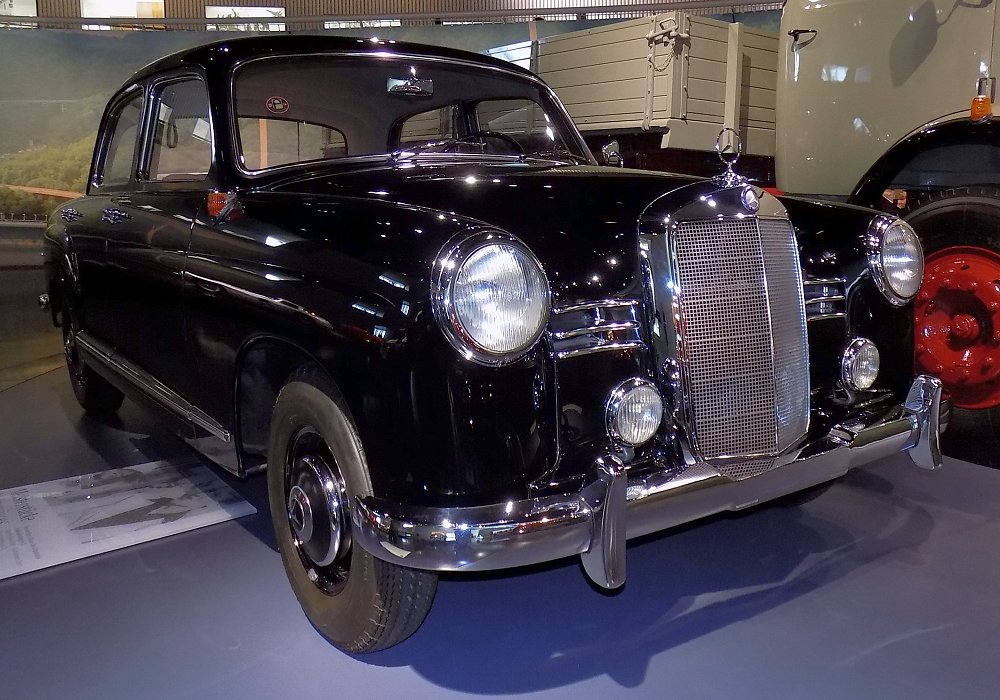 Mercedes-Benz 180