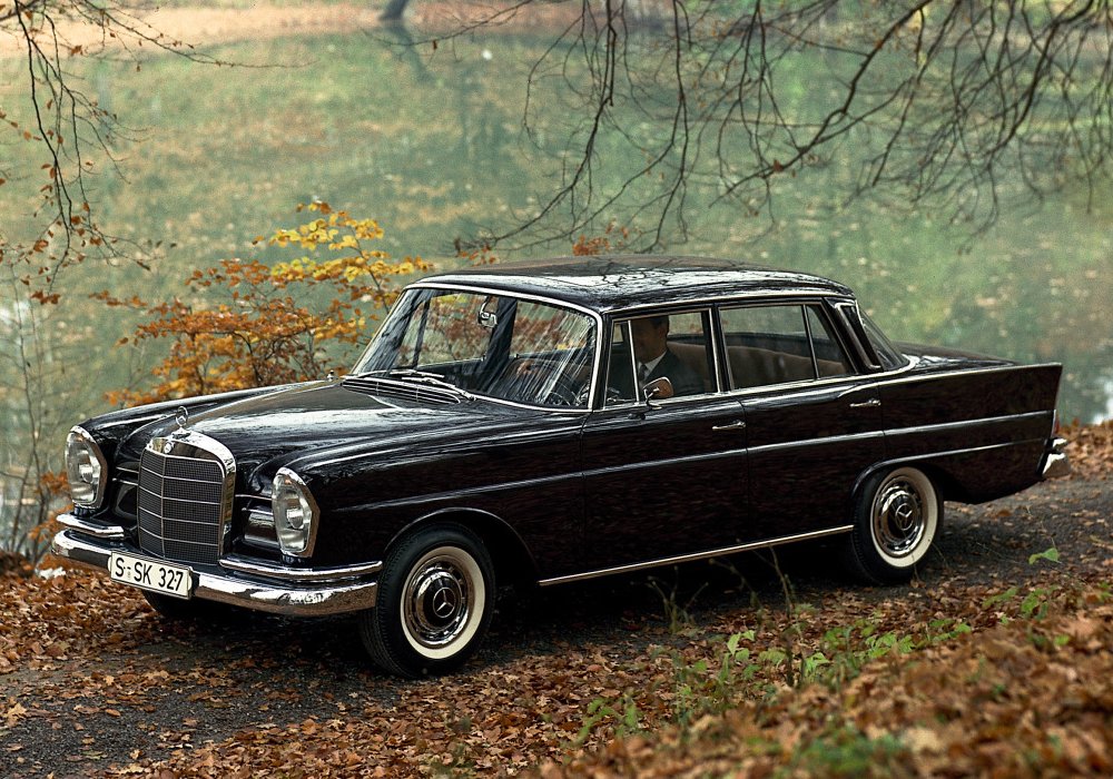  Mercedes-Benz 220 b