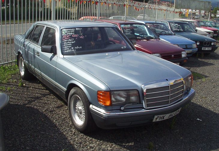  Mercedes-Benz 300 SE