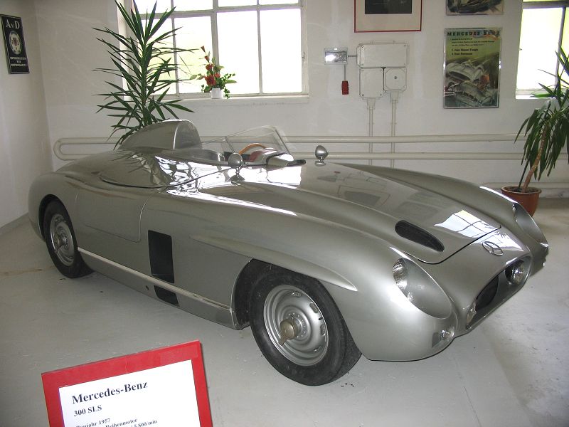 Mercedes-Benz 300 SLS